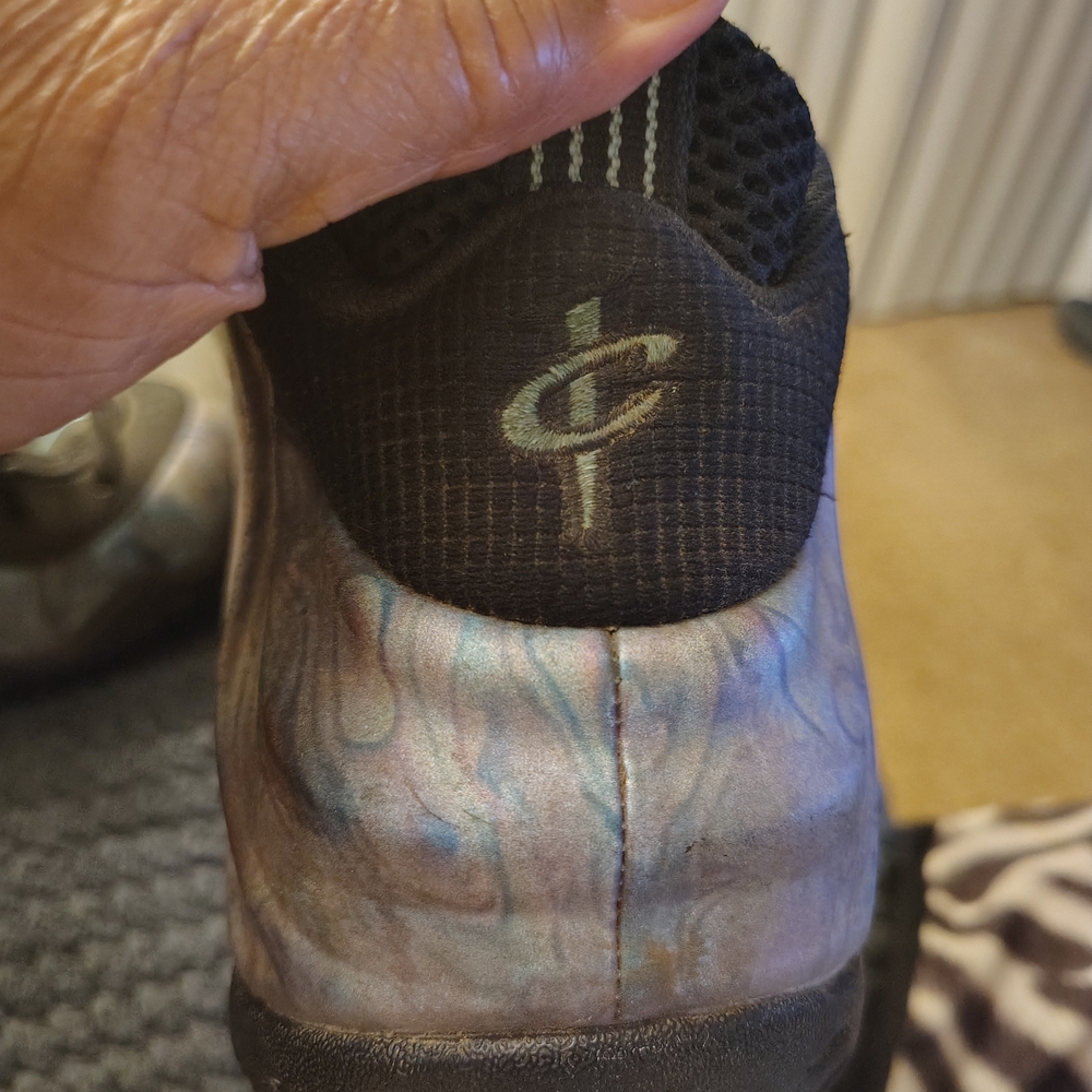 Nike Black and Gray Sneakers
